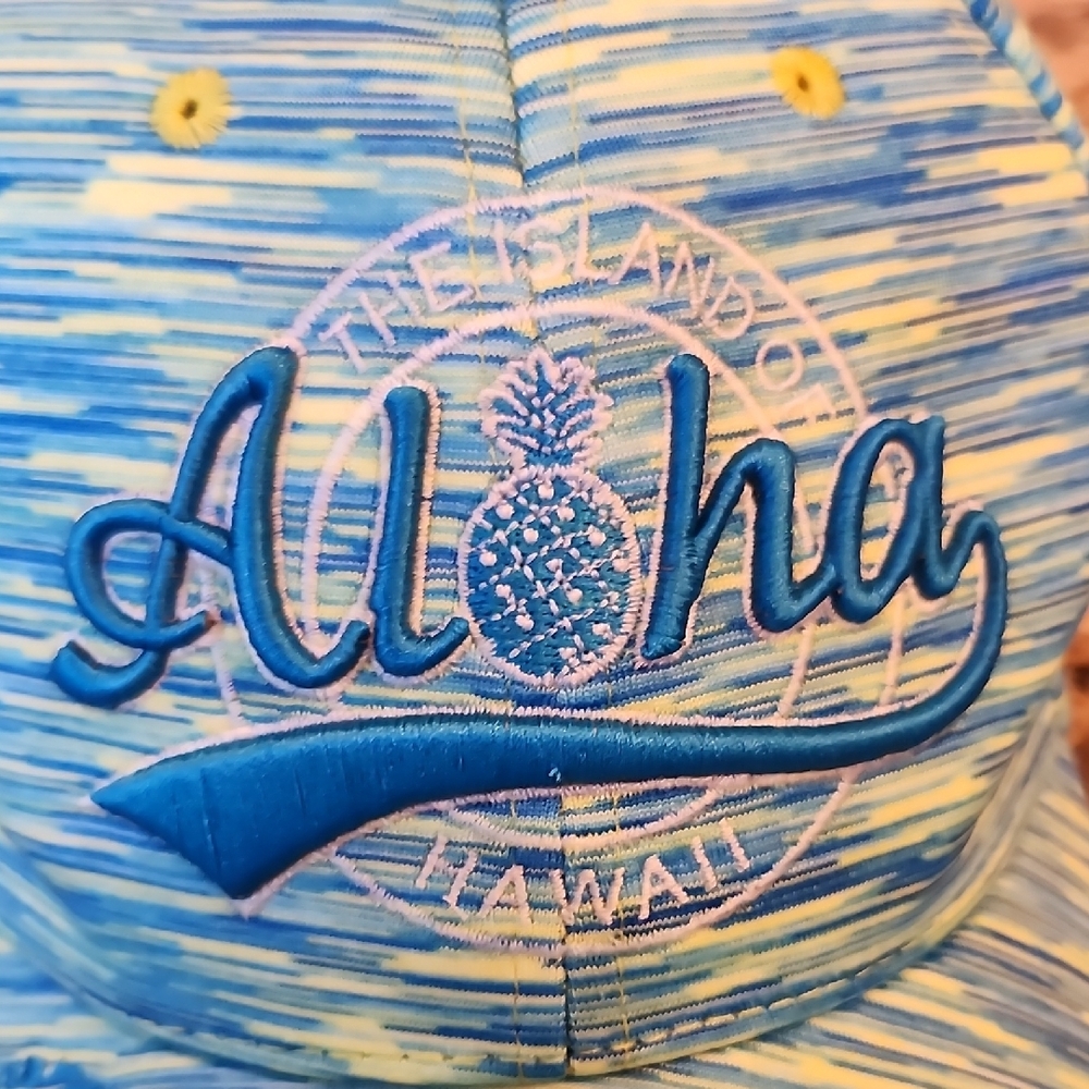 Robin Ruth‎ Aloha Hat - Picture 6 of 7